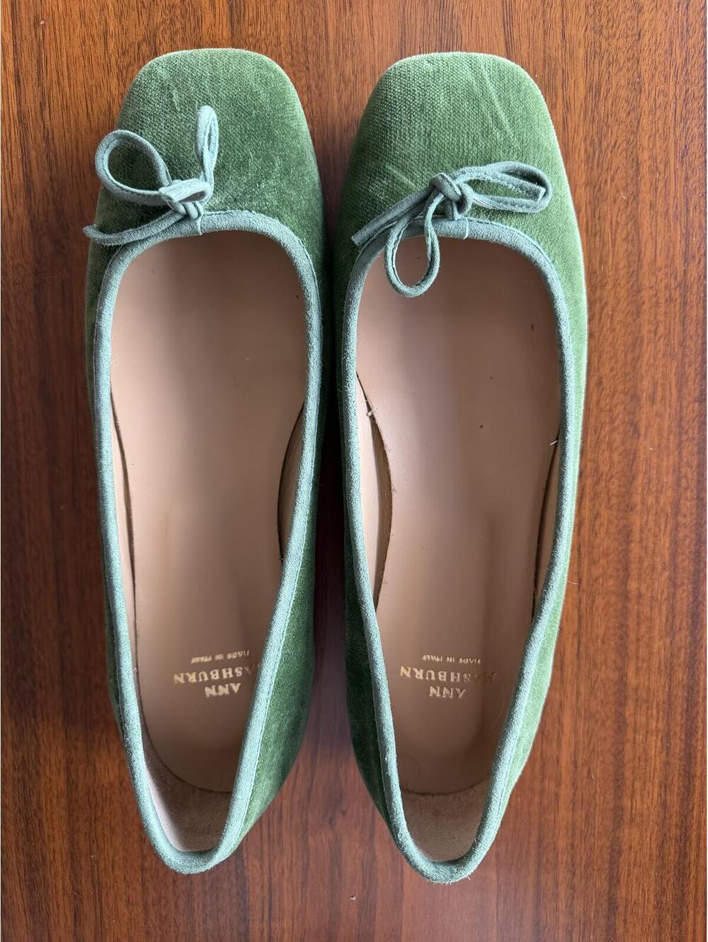 Ann Mashburn Women's Green Velvet Ballet Flats - Size 39.5